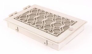 AMSTAL Krbová mřížka STYLOVÁ 21x32 cm, bílá - antik s žaluzií
