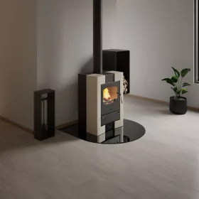 Sklo pod kamna - FLAMINGO Kapka 1100x1100 mm, černé, fazeta / 6 mm HS Flamingo