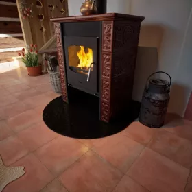 Sklo pod kamna - FLAMINGO Oblouk 1000x1000 mm, černé, fazeta / R500 / 6 mm HS Flamingo Sklo pod kamna - FLAMINGO Oblouk 1000x1000 mm, černé, fazeta / R500 / 6 mm HS Flamingo